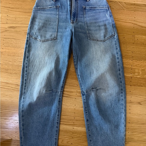 Evereve Classic Blue Denim Barrel Style Cora Jeans - Picture 6 of 7
